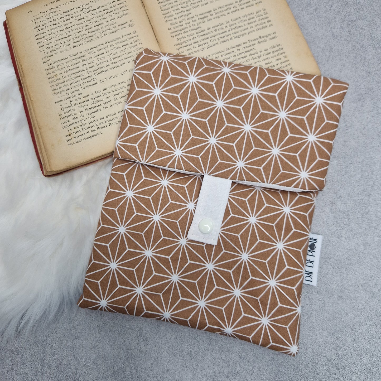 Pochette à livre réglable Eden