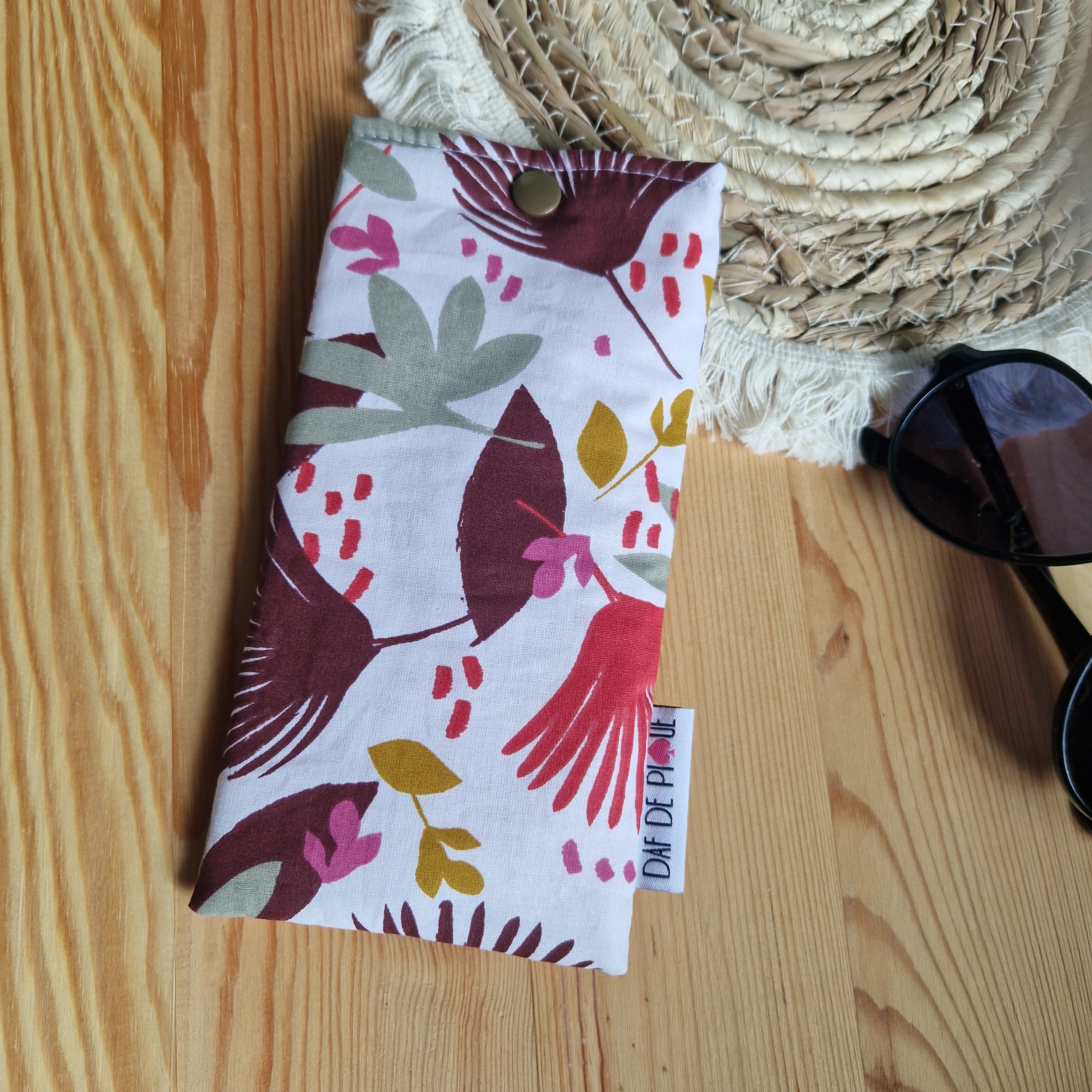 Étui à lunettes en tissu matelassé - Feuilles rouge et bordeaux