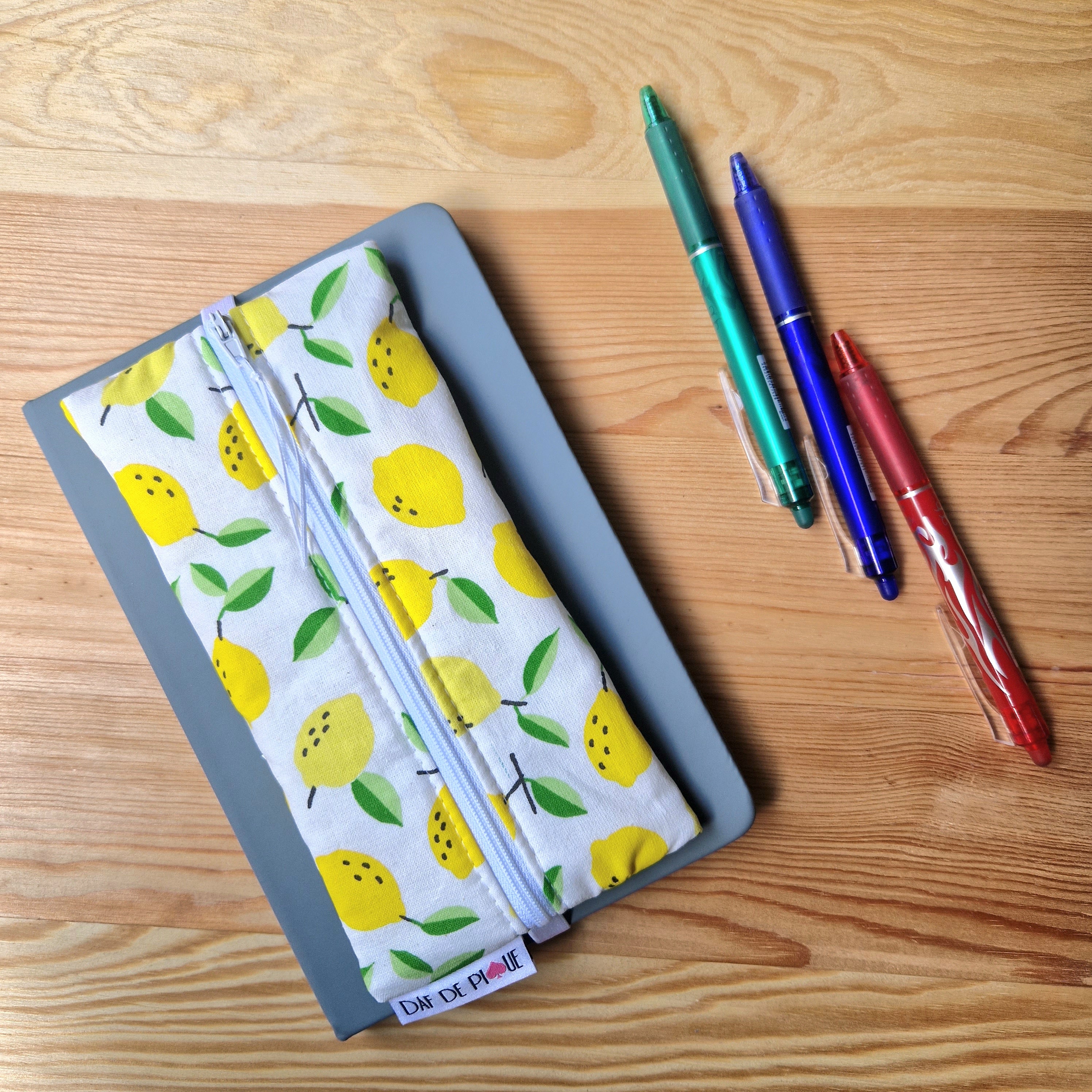 Trousse à stylo élastiquée agenda