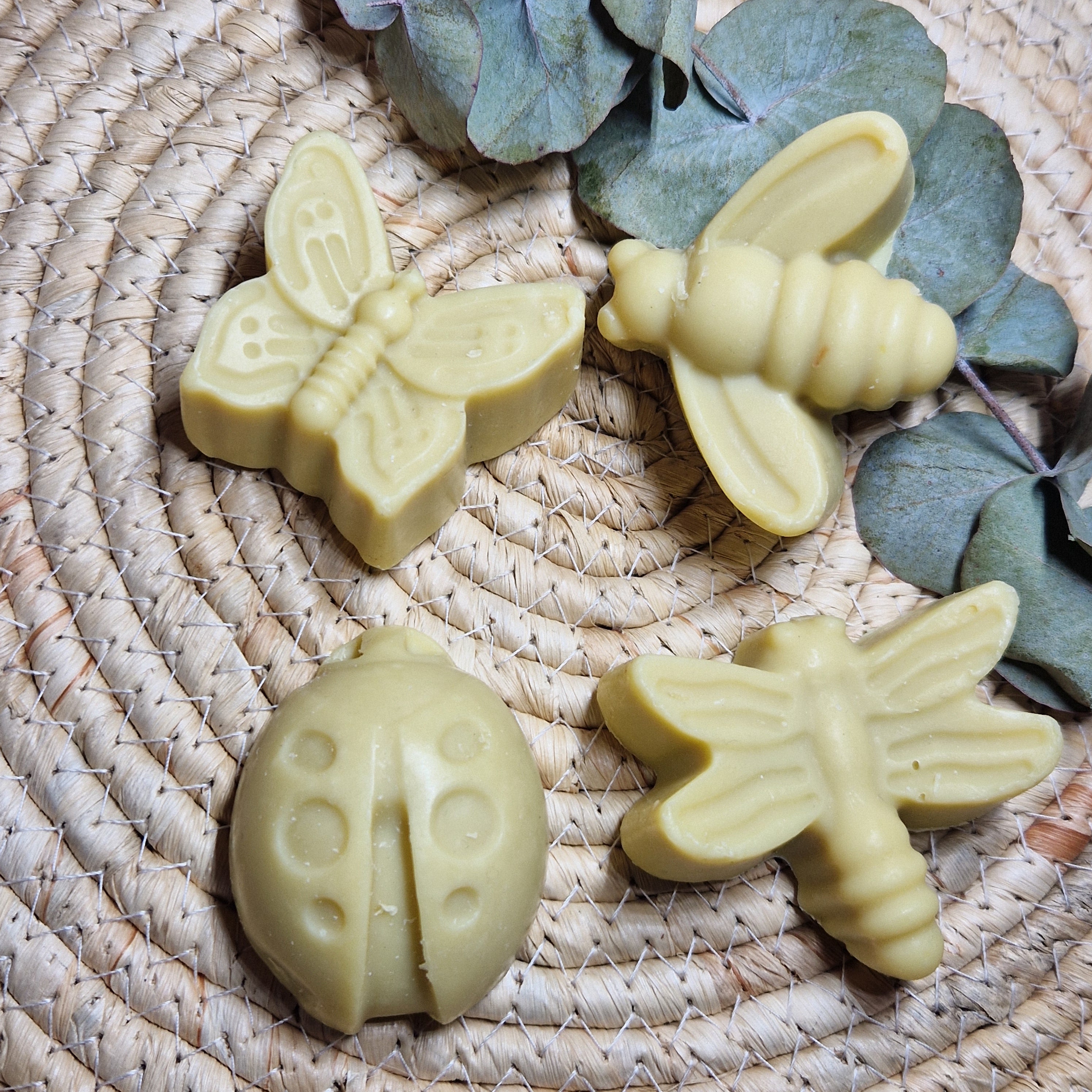 Savon surgras artisanal forme insecte