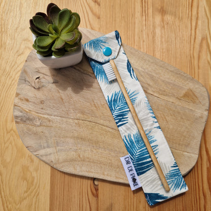 Pochette à brosse à dents